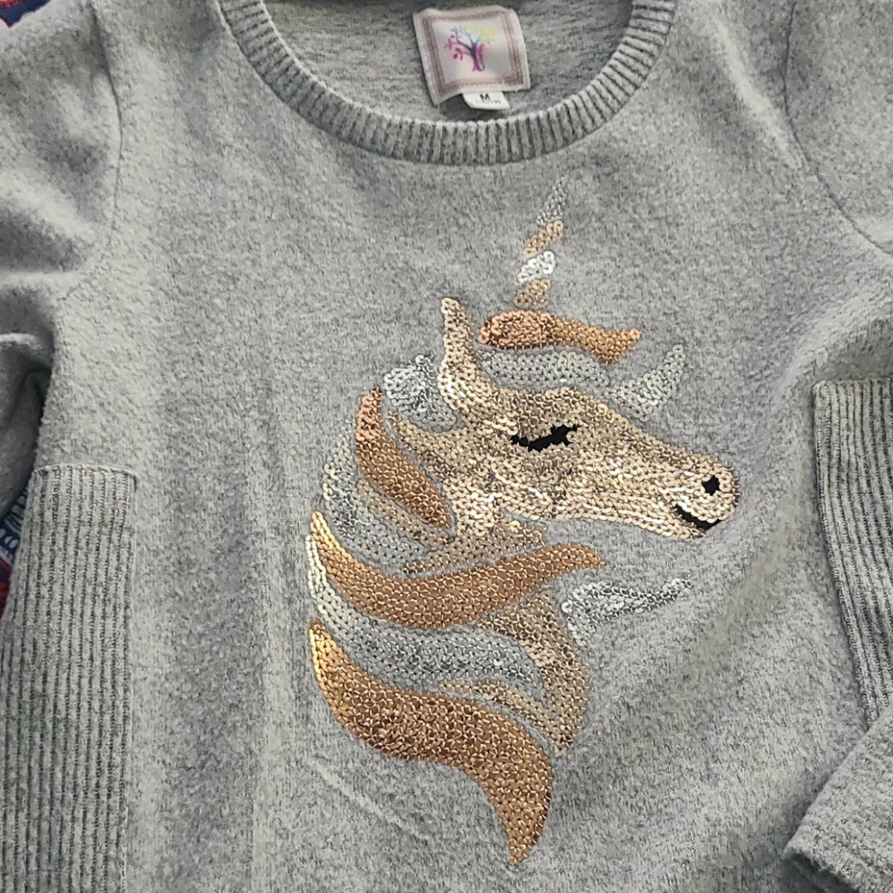 Unicorn sweater